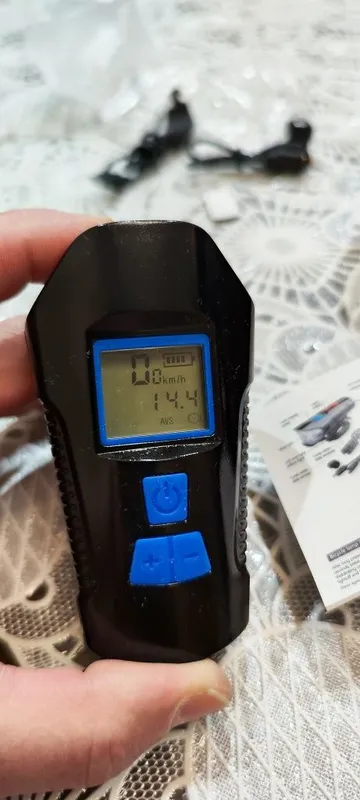 Продам электронная фара, спидометр на руль велосипеда 4 Продам электронная фара, спидометр на руль велосипеда 4