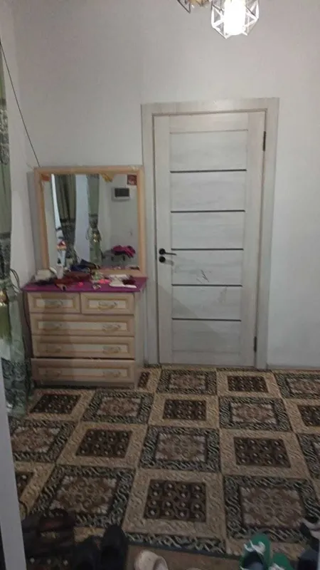 Янги дархонда 2 хонали квартира сотилади. 8 этаж,16 этажли уй. 66 кв/м 4 Янги дархонда 2 хонали квартира сотилади. 8 этаж,16 этажли уй. 66 кв/м 4