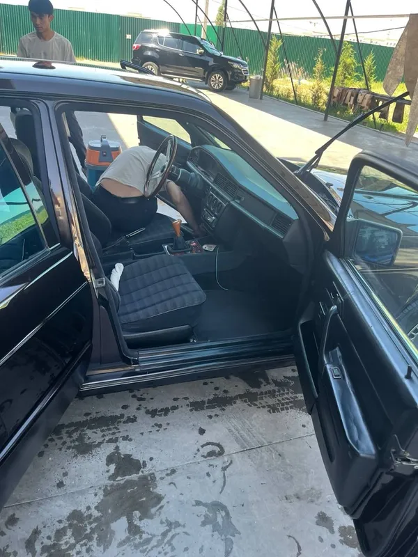 Mercedes Bens W201 3 Mercedes Bens W201 3