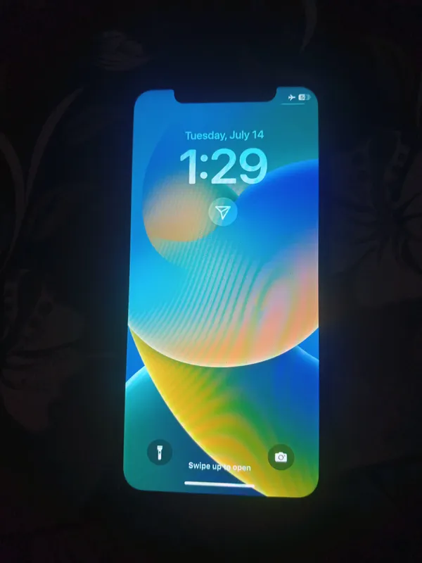 Продаётся iPhone X + 2 чехла в подарок 4 Продаётся iPhone X + 2 чехла в подарок 4
