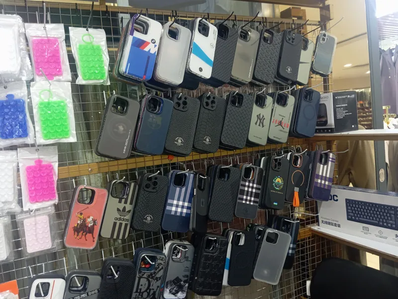 Чехол iPhone 16 pro max 4