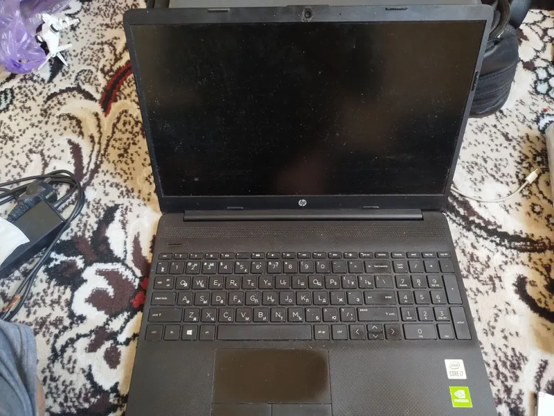Ноутбук hp на запчасти
