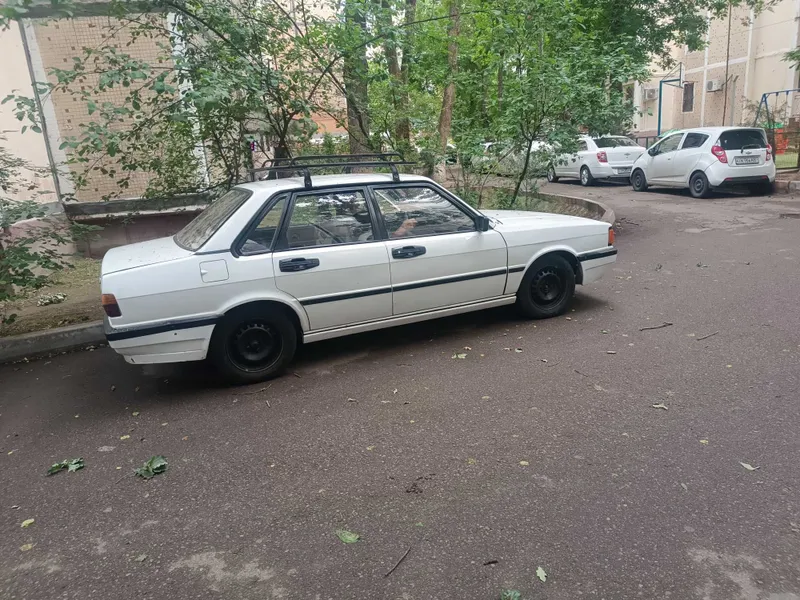 Audi 80 b2 1982 год — фото 1