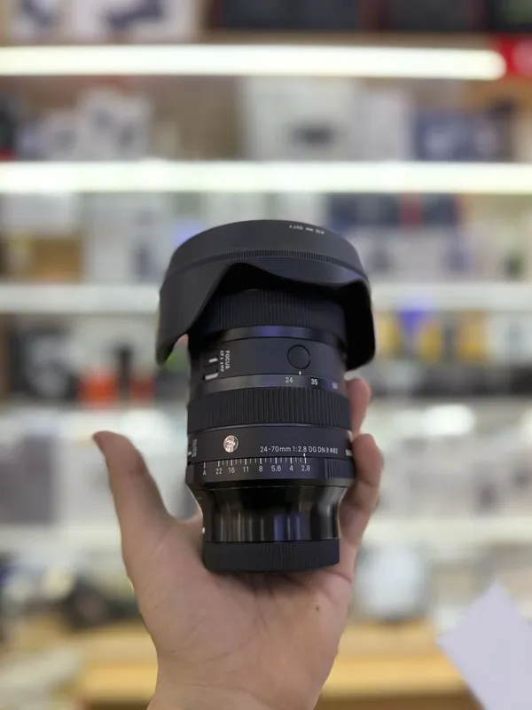 Sigma 24-70mm F2.8 DG DN II Art 2
