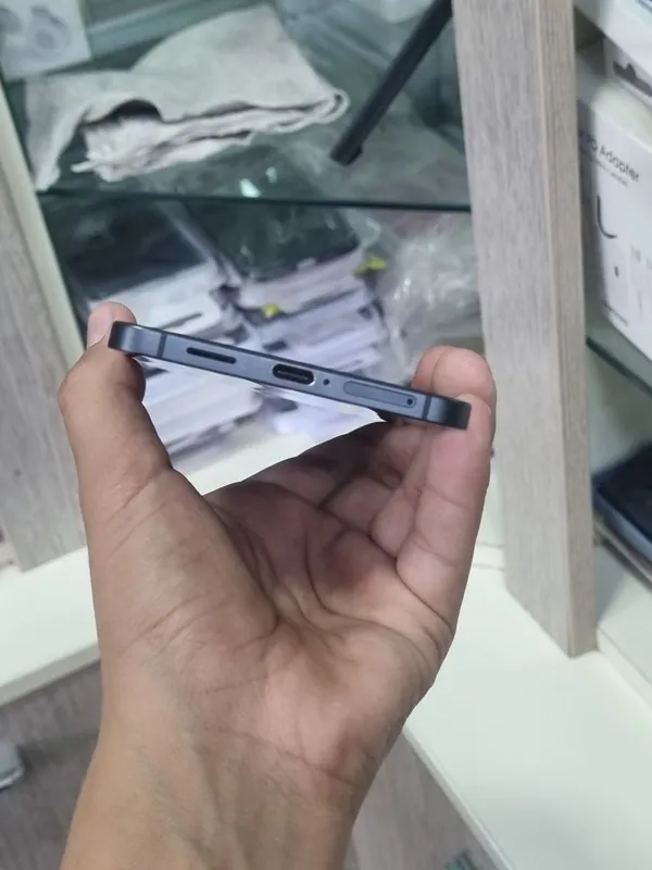Samsung S25 Edge 5
