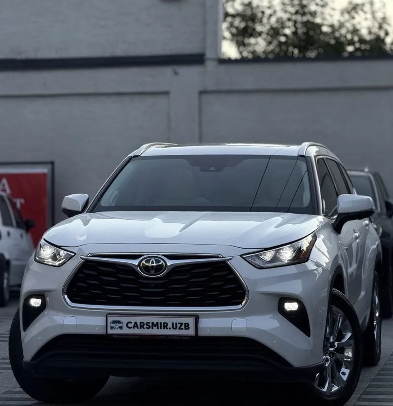 Toyota Highlander 2025 Full — фото 1