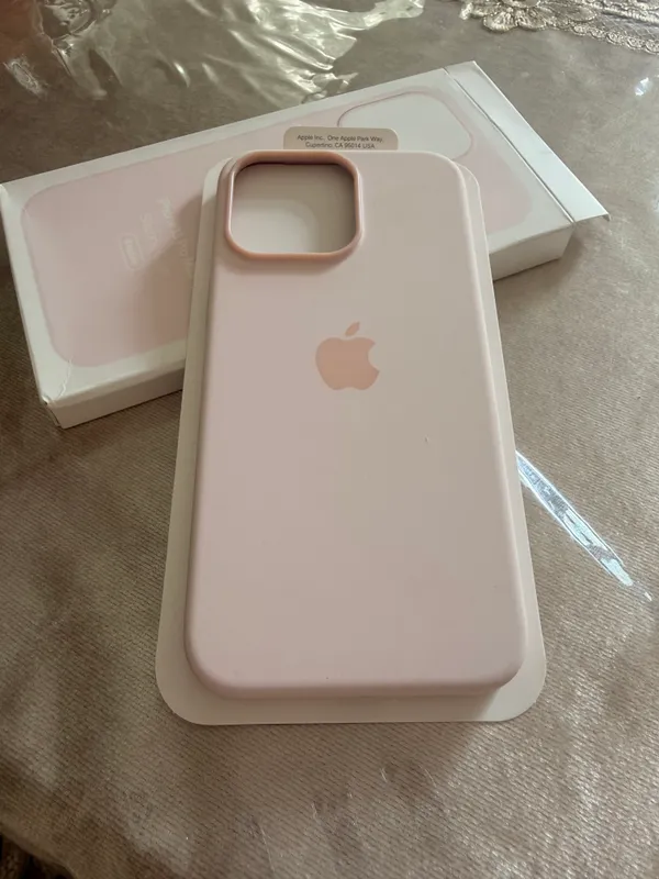 Чехол Apple Silicone iPhone 15 Pro Max
