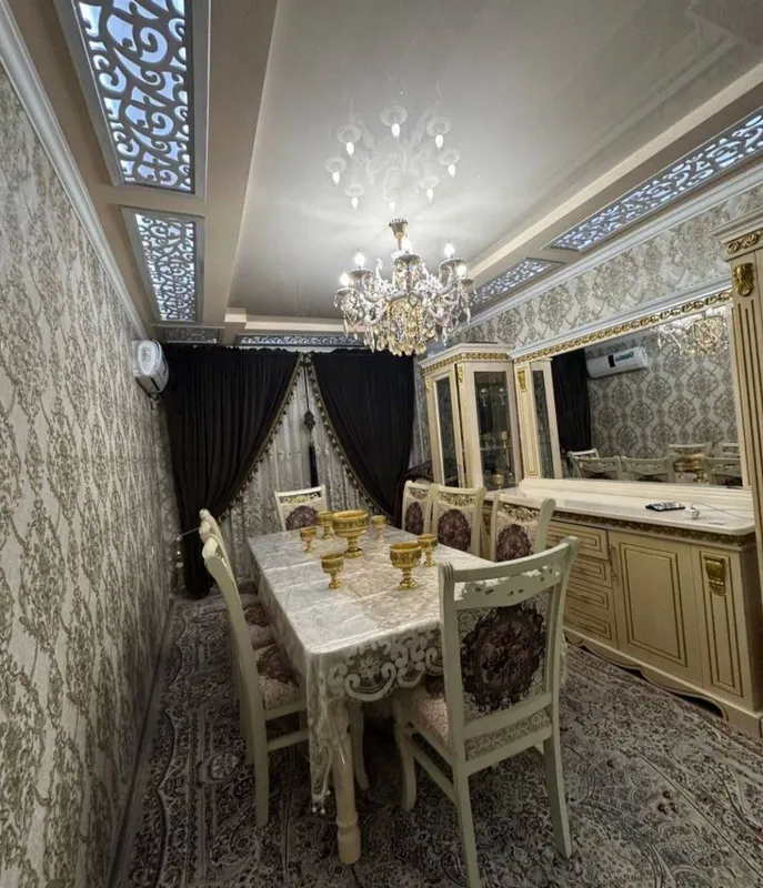 продам чиланзар 19.  трёх комнатная