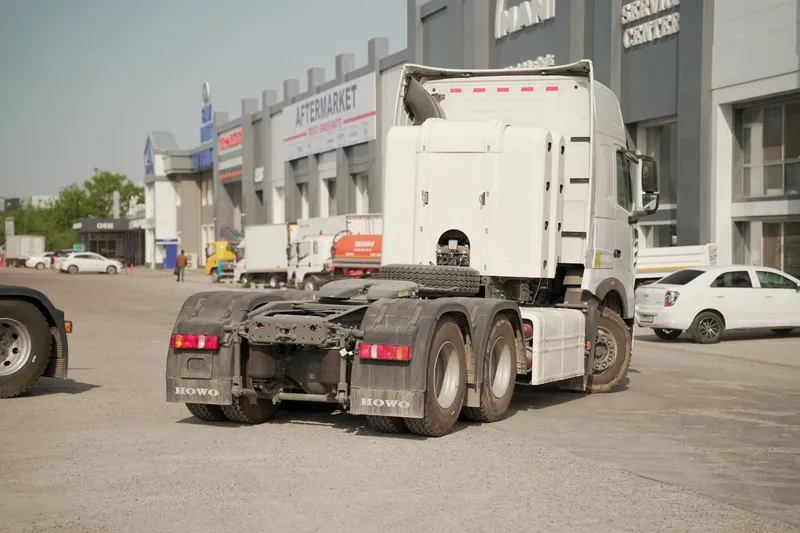 Howo - T7H 6×4 CNG 2 Howo - T7H 6×4 CNG 2