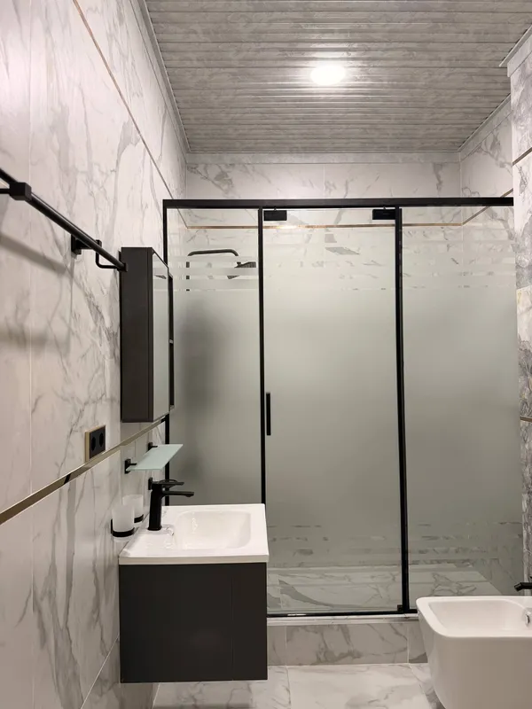 4 xonali kvartira, 130 m2, Yakkasaroy 8 4 xonali kvartira, 130 m2, Yakkasaroy 8