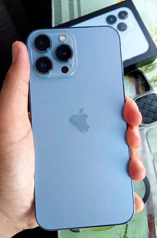 iPhone 13 pro max 1 iPhone 13 pro max 1