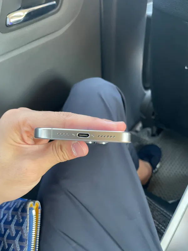 Iphone 15 Pro Max 4 Iphone 15 Pro Max 4