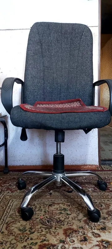 Продам офисное кресло. 3 Продам офисное кресло. 3