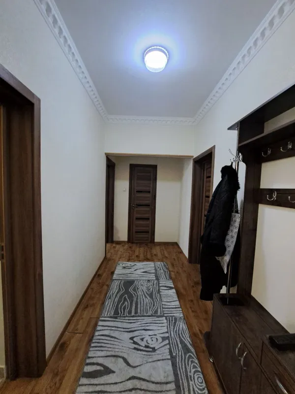 3-комнатная квартира, 98 м², 2/9 этаж (вторичный) — фото 2