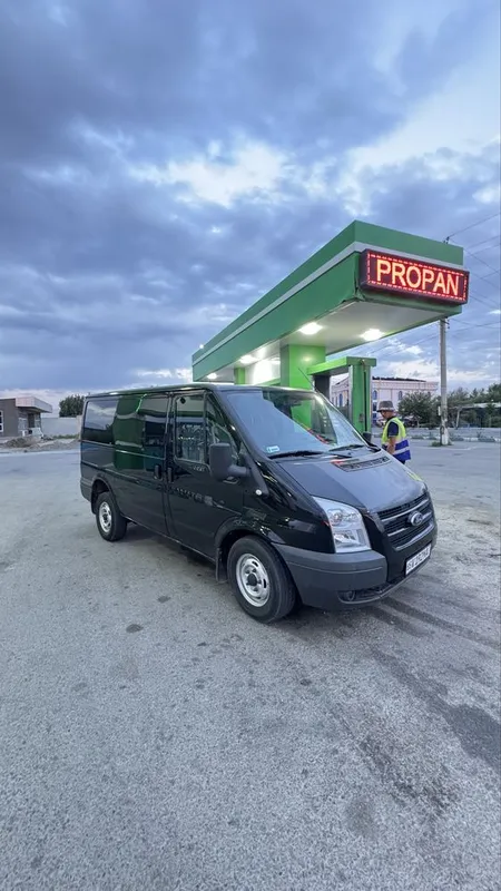 Ford transit gruzavoy 7 Ford transit gruzavoy 7