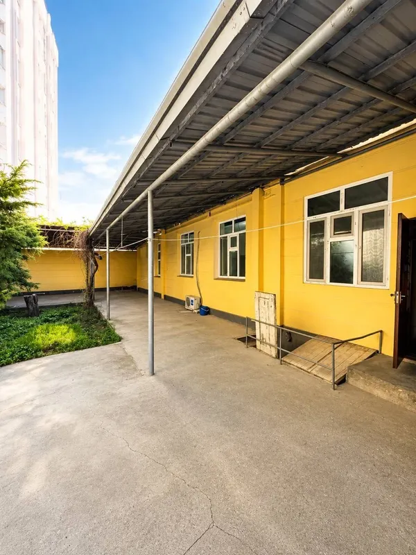Продается дом, 5 комнат, 3 сотки, Кары Нияза, Х. Олимджана, срочно 1