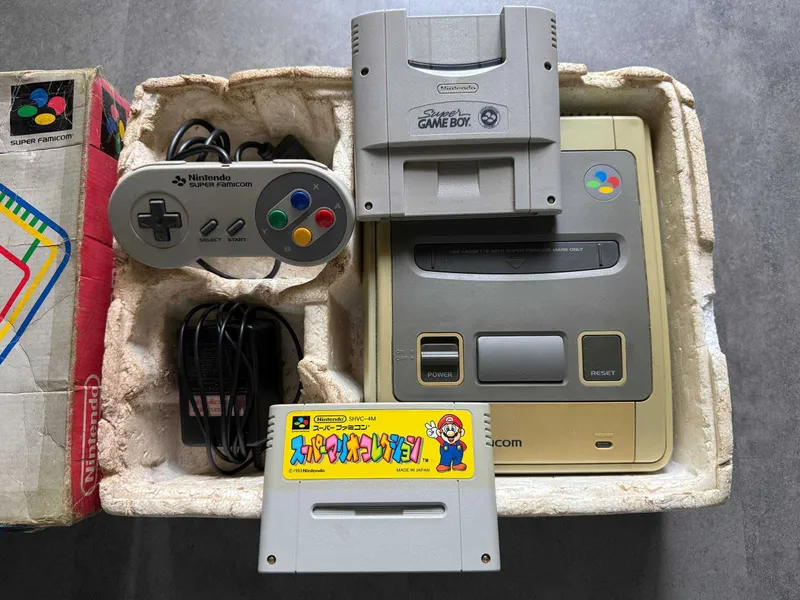 Nintendo Super Famicom (японский регион ) 2 Nintendo Super Famicom (японский регион ) 2