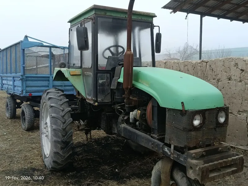Traktor MTZ 80.11. Xamma joyi radnoy Traktor MTZ 80.11. Xamma joyi radnoy