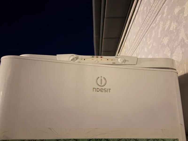 Холодильник Indesit Холодильник Indesit