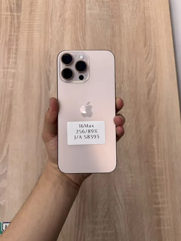 Iphone 16 Pro Max 1