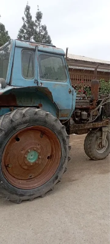 Трактор сотилади 2
