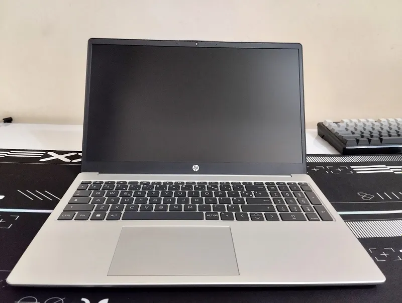 HP G10 noutbuk 8/512GB — фото 1