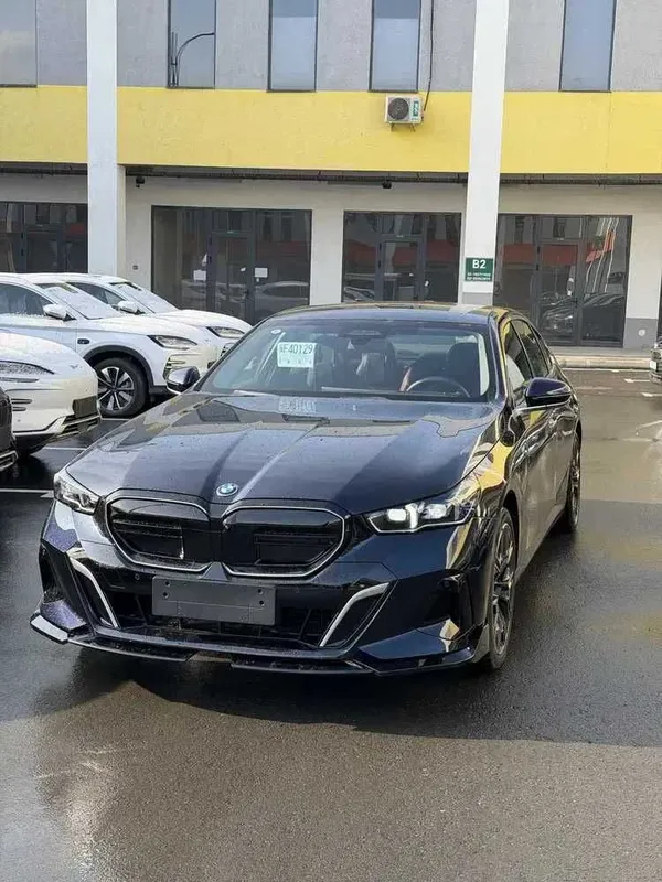 BMW i4 35L halol nasiya+foizsiz rassrochka 1 BMW i4 35L halol nasiya+foizsiz rassrochka 1