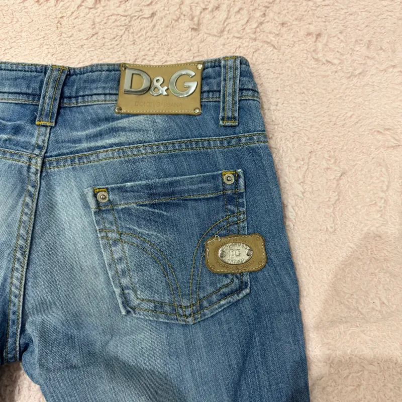 джинсы женские бренда Dolce& Cabbana, Zara 5