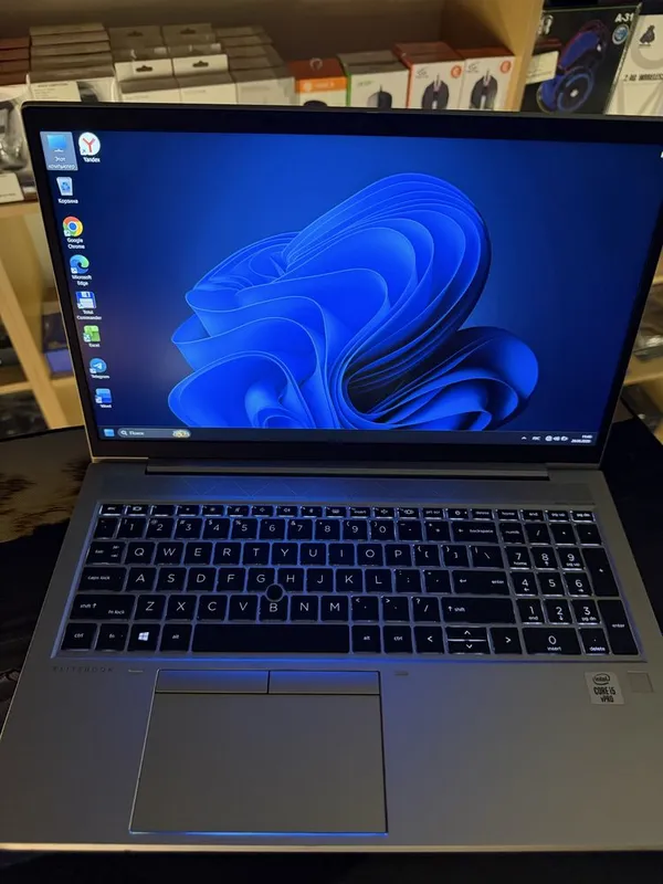 HP Ноутбук i5 10pokolenya — фото 3