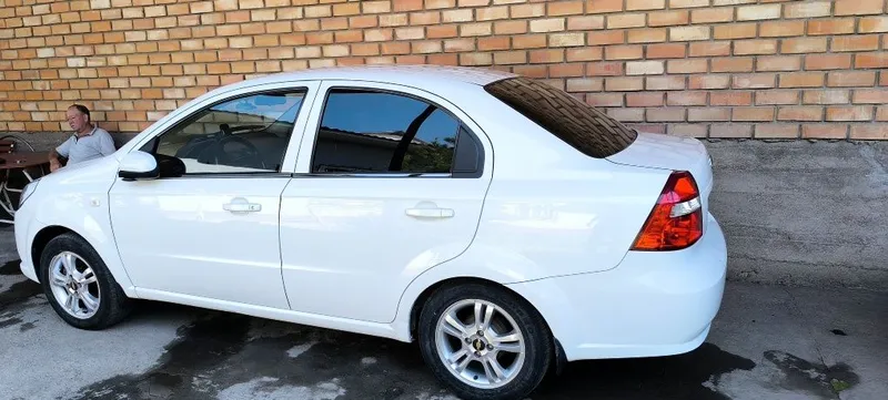 Neksiya 3 avtomobili 5 Neksiya 3 avtomobili 5