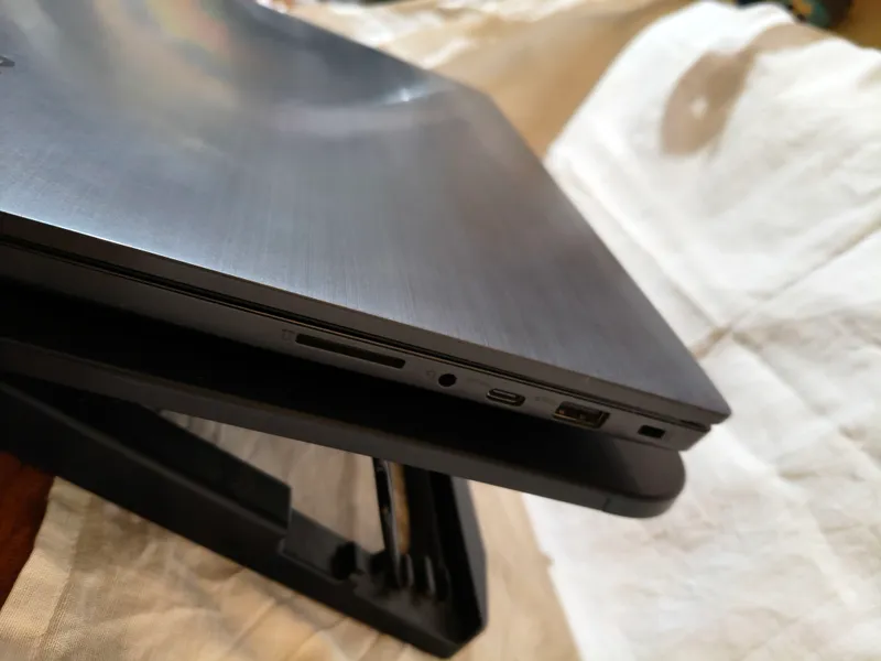 Обмен или продам ноутбук Lenovo 4 Обмен или продам ноутбук Lenovo 4