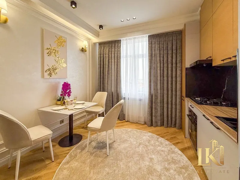 Продаётся просторная 3-комнатная квартира в ЖК Nikitina Residence с ремонтом — фото 2
