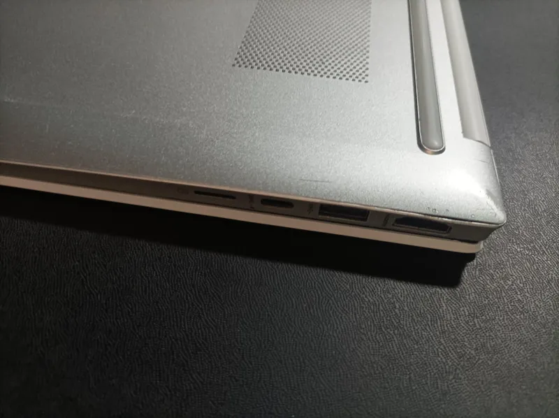 HP Pavilion 15 | i5-1135G7 | 8GB RAM | 512GB SSD | Iris Xe 5