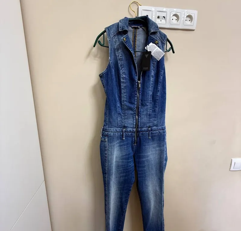 Продается новый комбинезон GUESS — фото 1