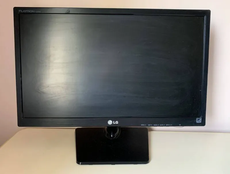 lg 2242 22 fhd led monitor 2