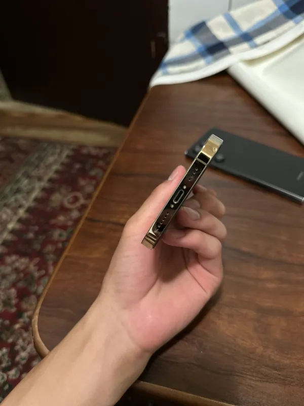 IPhone 13 Pro Max 258 LL/A 9