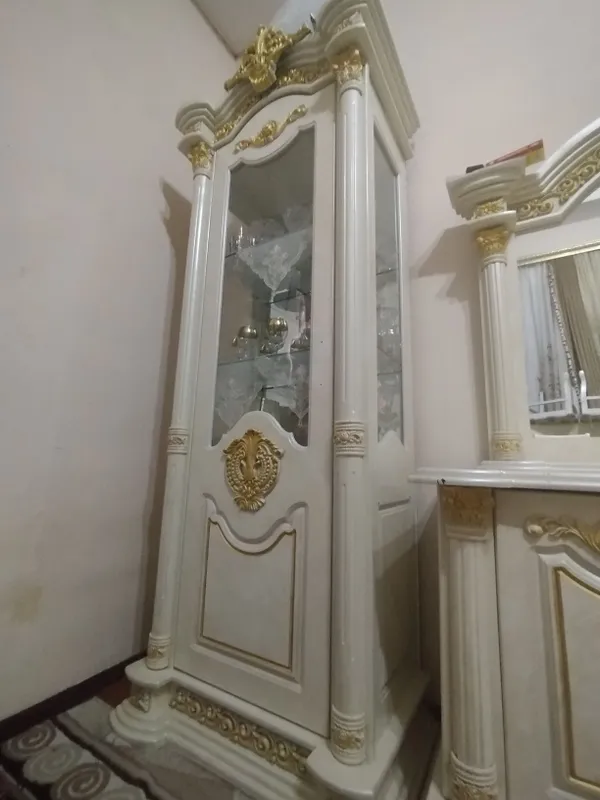 Камод гарнитур сотилади енгиде турипти — фото 1