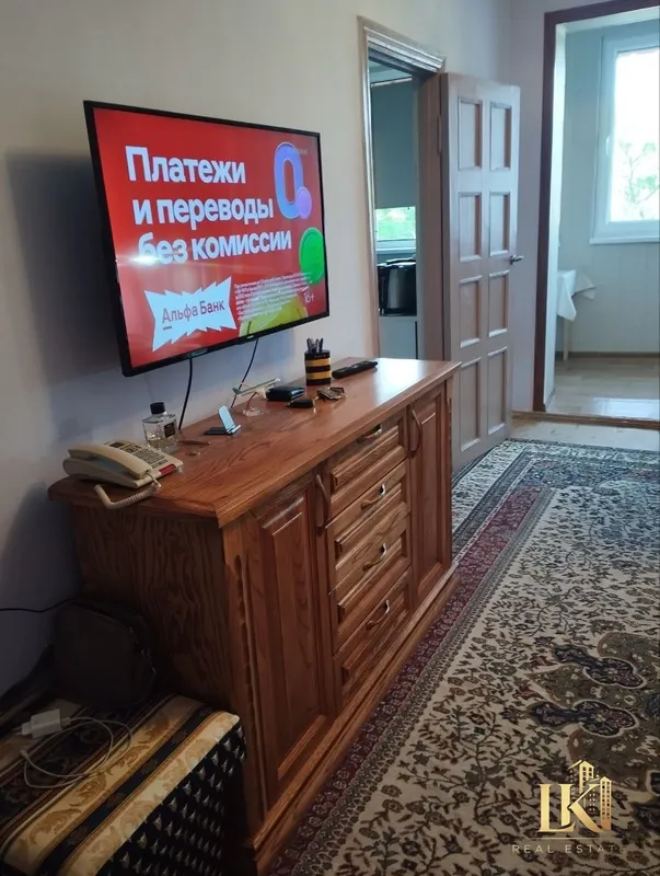 Продаётся 3-комнатная квартира с мебелью и техникой, парковочным местом с навесом 6 Продаётся 3-комнатная квартира с мебелью и техникой, парковочным местом с навесом 6