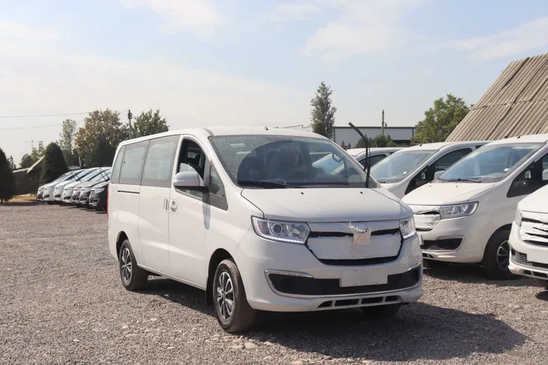 РАССРОЧКА Продаётся новый JAC M3 (без пробег)