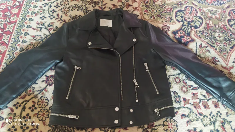 Кожанка Zara