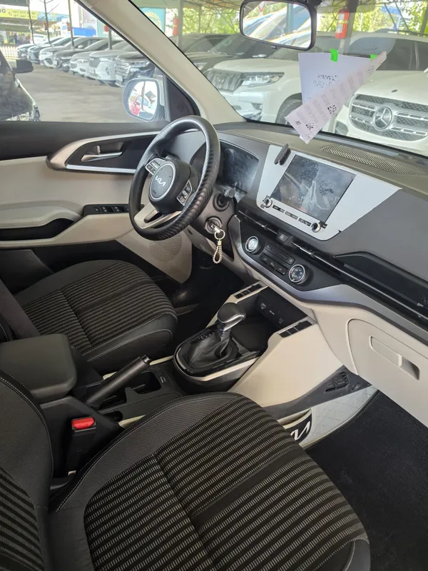 Kia carens 1 pazitsiya 6 Kia carens 1 pazitsiya 6