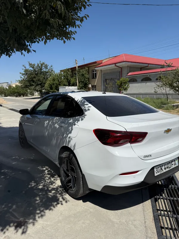 Chevrolet ONIX 2