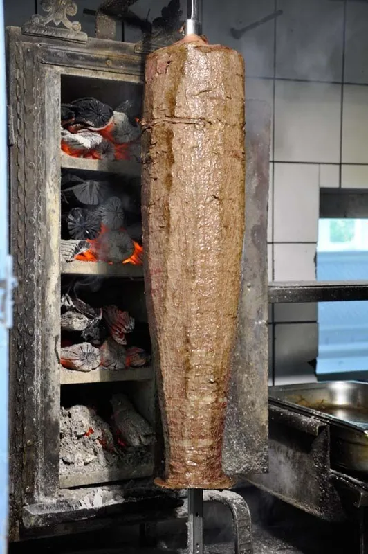 Lavash go'sht. Katlet xom va pishgan. 4 Lavash go'sht. Katlet xom va pishgan. 4