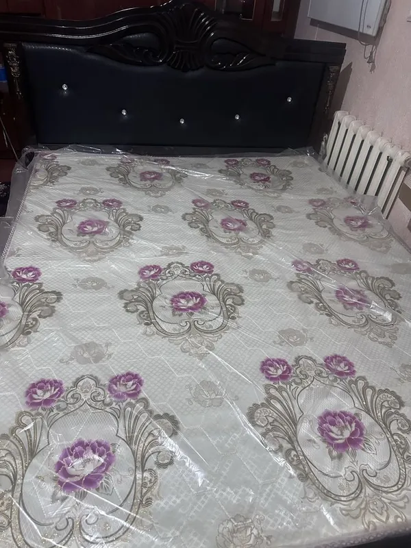 Spalniy garnitur holati yaxshi srochniy sotiladi divan bilan stenkasi 4 Spalniy garnitur holati yaxshi srochniy sotiladi divan bilan stenkasi 4