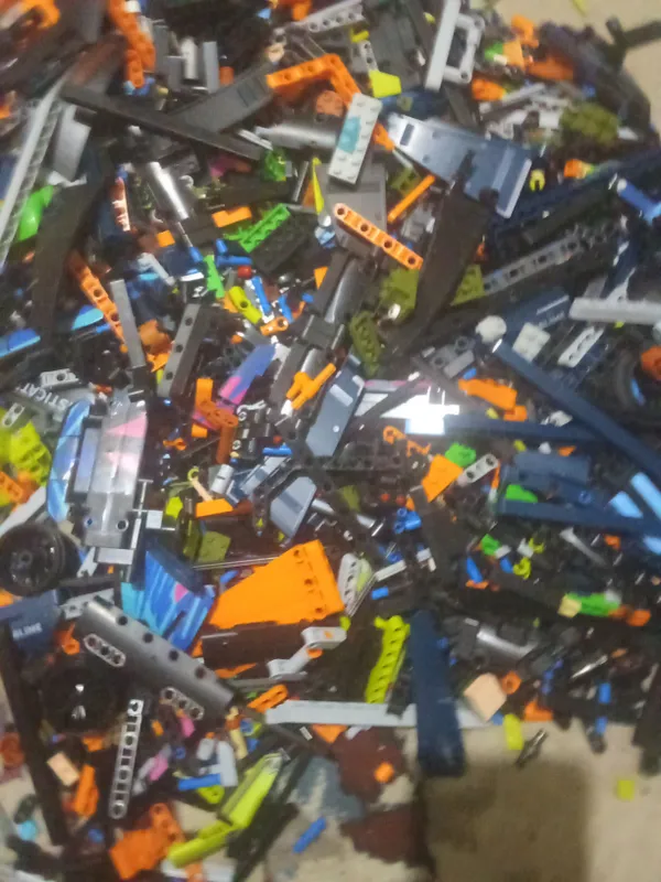 lego sotiladi donasi 3000 dona detall bor ichida.. — фото 3