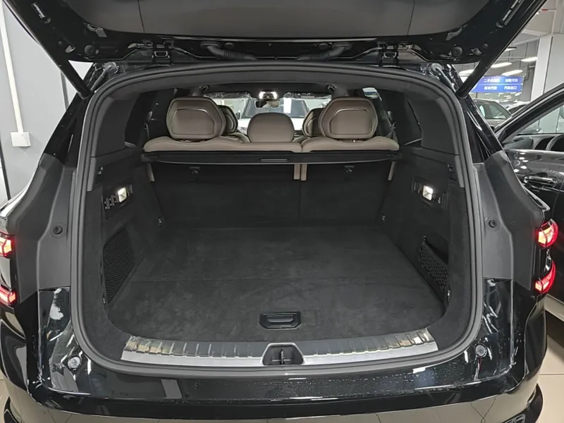 Zeekr 8X 2026 Model Ultra+ Edition 70kWh 8