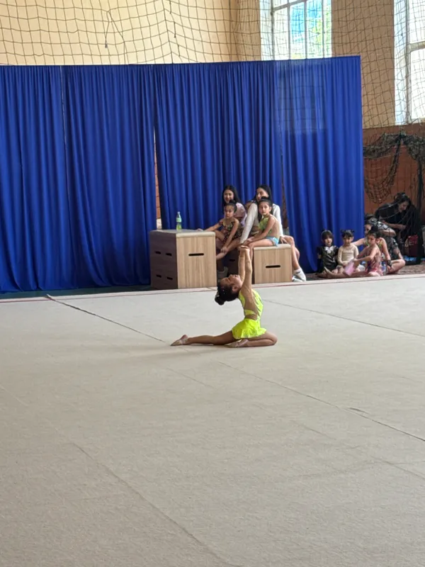 :salatviy 1 marta kiyilgan 300 min 4 .6 yowgacha — фото 1