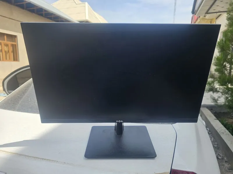 Srochno led monitor sotiladi kamputernik 24ii