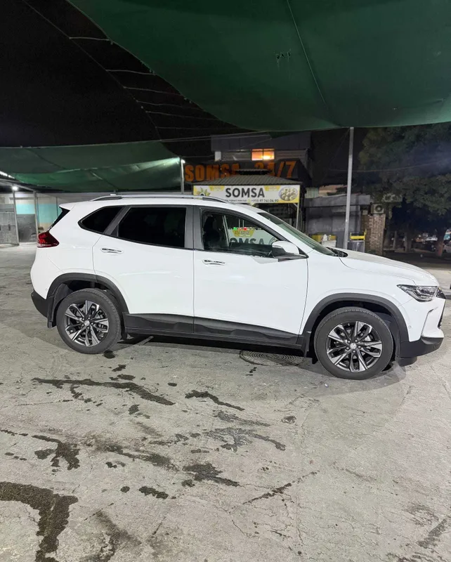 Chevrolet Tracker 2 premier plus 6 Chevrolet Tracker 2 premier plus 6