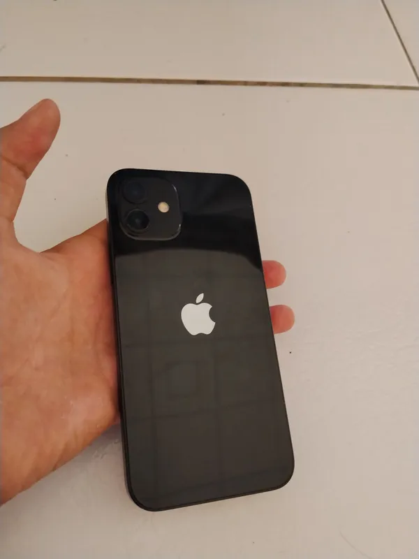 iPhone 12